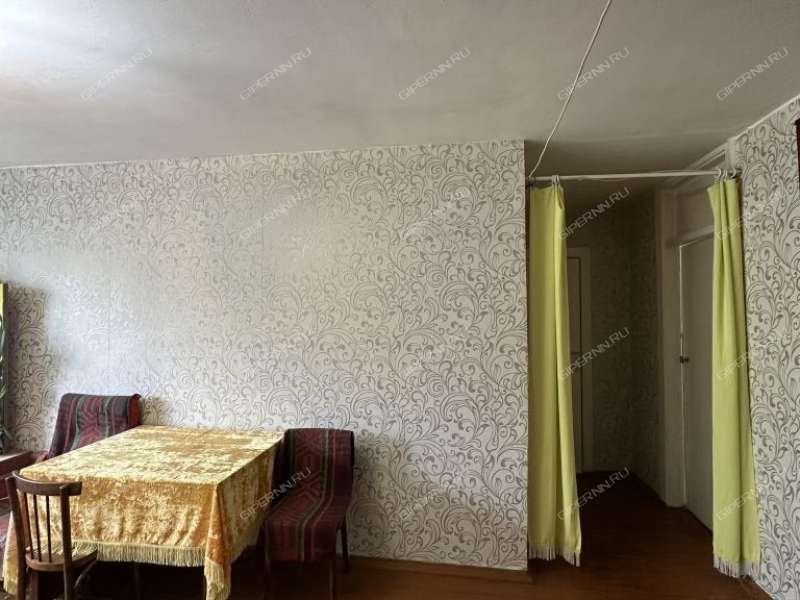 трёхкомнатная квартира на Автомеханической улице дом 3А